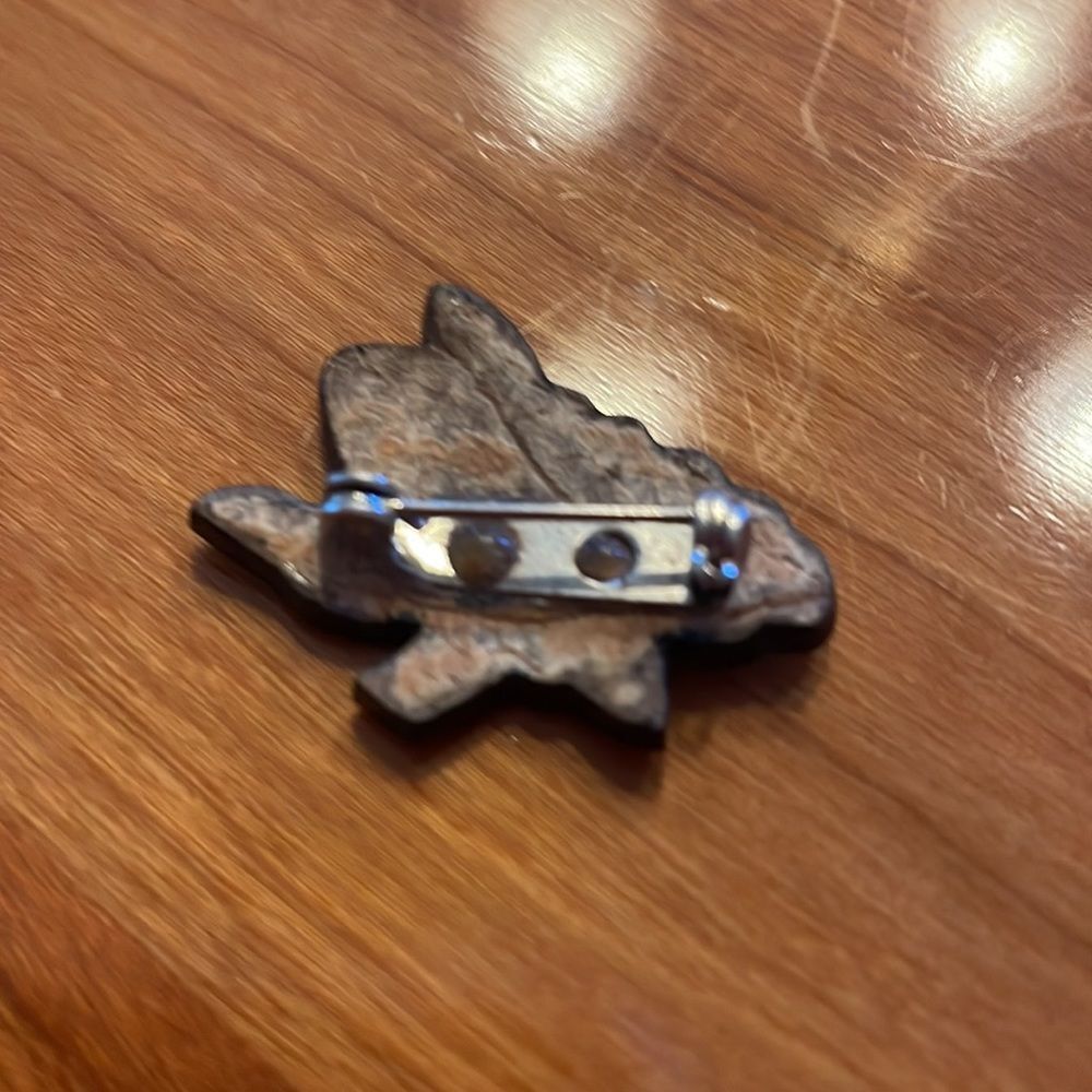 Painted Coconut Shell Pin - Picture 3 of 5